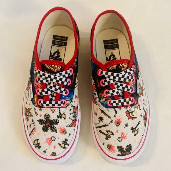 Vans x Stranger Things Sneakers Women’s size 5 WIDE - Picture 2 of 9